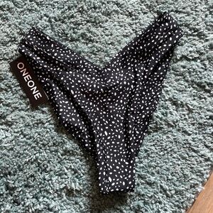 NWT - ONEONE swimwear bottoms